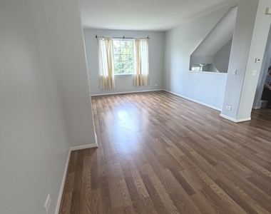 1956 Concord Drive - Photo Thumbnail 2