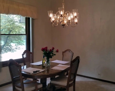 952 Norwood Court - Photo Thumbnail 4