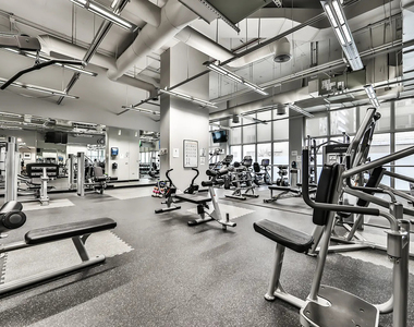 655 W Irving Park Road - Photo Thumbnail 17