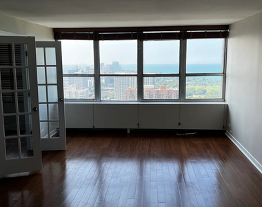 655 W Irving Park Road - Photo Thumbnail 13