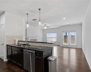 4987 Longview Walk - Photo Thumbnail 15