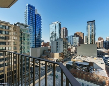 70 W Huron Street - Photo Thumbnail 9