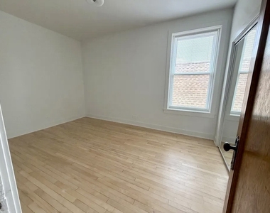 3416 W Schubert Avenue - Photo Thumbnail 14