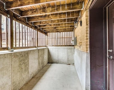 4850 N Albany Avenue - Photo Thumbnail 22