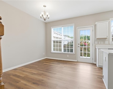 1307 Greychurch Way - Photo Thumbnail 8