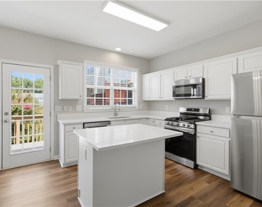 1307 Greychurch Way - Photo Thumbnail 5