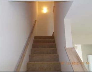 1085 Symphony Drive - Photo Thumbnail 6
