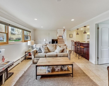 1105 W Miner Street - Photo Thumbnail 17