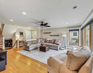 1105 W Miner Street - Photo Thumbnail 1