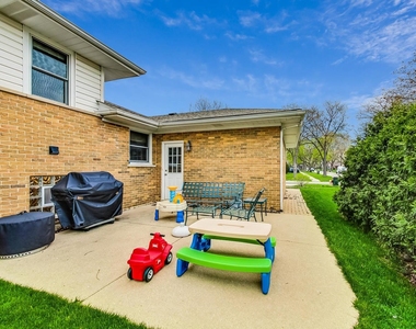 1105 W Miner Street - Photo Thumbnail 26