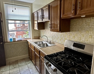 1436 W Thome Avenue - Photo Thumbnail 4