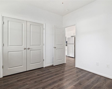 1060 Grant Way Se - Photo Thumbnail 14