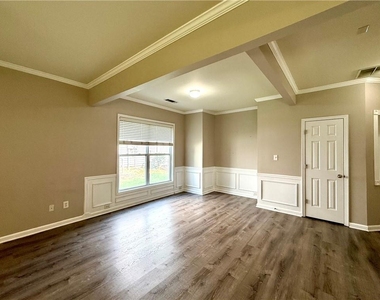 2852 Briaroak Drive - Photo Thumbnail 1