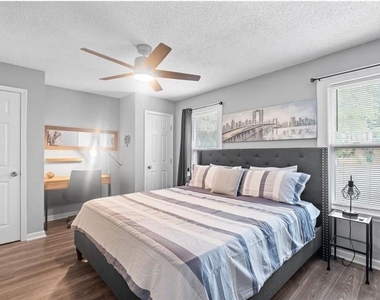 5005 Pat Mell Place Se - Photo Thumbnail 20