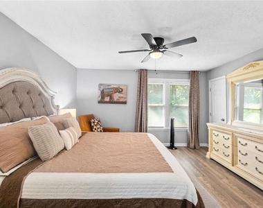 5005 Pat Mell Place Se - Photo Thumbnail 14