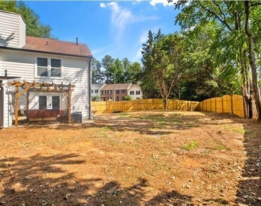 5005 Pat Mell Place Se - Photo Thumbnail 26
