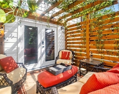 5005 Pat Mell Place Se - Photo Thumbnail 23