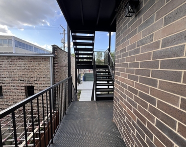 226 W 24th Street - Photo Thumbnail 14