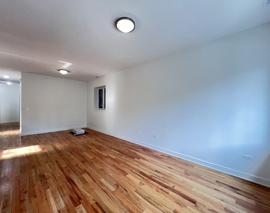 226 W 24th Street - Photo Thumbnail 2