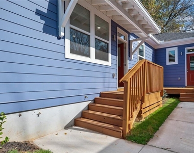 1060 Grant Way Se - Photo Thumbnail 1
