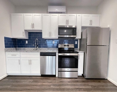1060 Grant Way Se - Photo Thumbnail 6