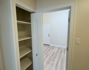 444 N State Street - Photo Thumbnail 11