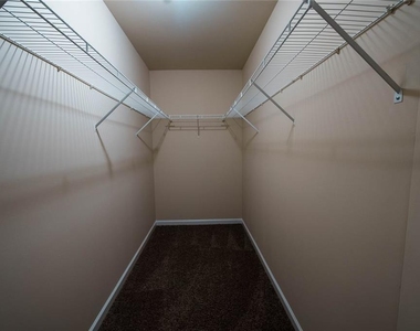 5114 Rapahoe Trail - Photo Thumbnail 14