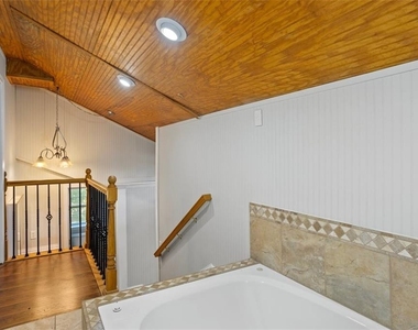 263 Mountainview Circle - Photo Thumbnail 11