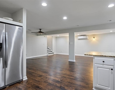 263 Mountainview Circle - Photo Thumbnail 3