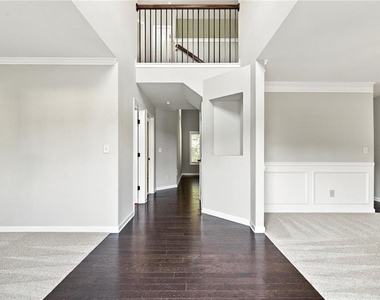 5335 Redfield Way - Photo Thumbnail 1
