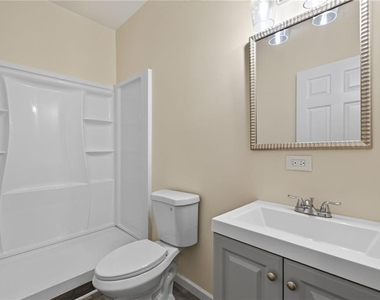 160 Janney Circle - Photo Thumbnail 14