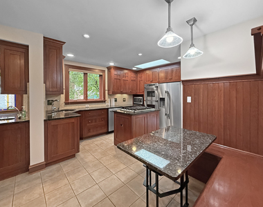 1016 Belleforte Avenue - Photo Thumbnail 9