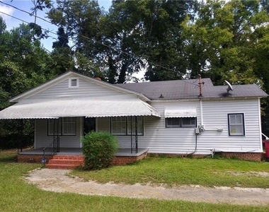 3631 W Napier Avenue - Photo Thumbnail 1