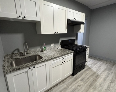 303 Stone Street - Photo Thumbnail 1