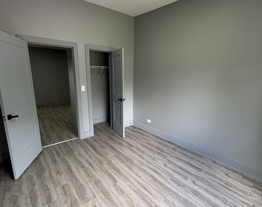303 Stone Street - Photo Thumbnail 7