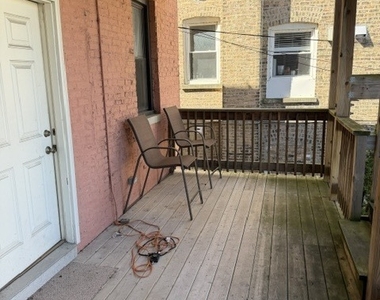 1230 W North Shore Avenue - Photo Thumbnail 9