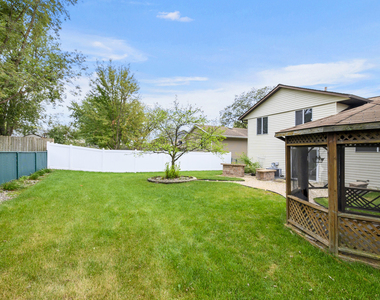 20823 S Acorn Ridge Drive - Photo Thumbnail 14