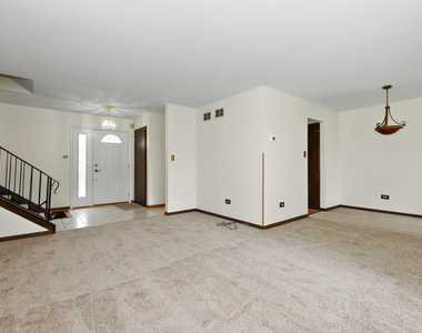 20823 S Acorn Ridge Drive - Photo Thumbnail 2