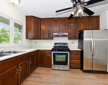 20823 S Acorn Ridge Drive - Photo Thumbnail 4