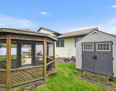 20823 S Acorn Ridge Drive - Photo Thumbnail 13