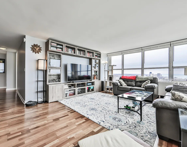 655 W Irving Park Road - Photo Thumbnail 10