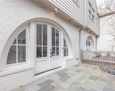 365 Sage Lane - Photo Thumbnail 2