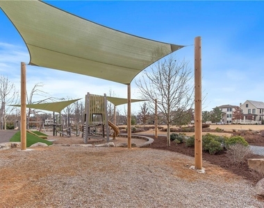 365 Sage Lane - Photo Thumbnail 25