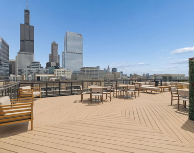 728 W Jackson Boulevard - Photo Thumbnail 21