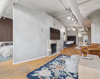 728 W Jackson Boulevard - Photo Thumbnail 11