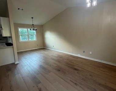 3516 Framingham Drive - Photo Thumbnail 11