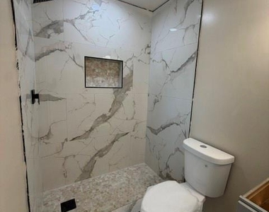 3516 Framingham Drive - Photo Thumbnail 4