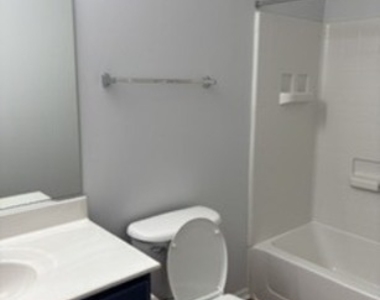 18768 S Burnside Station Drive - Photo Thumbnail 12