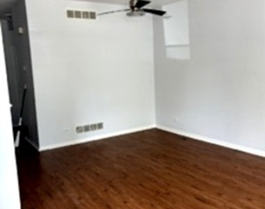 18768 S Burnside Station Drive - Photo Thumbnail 5