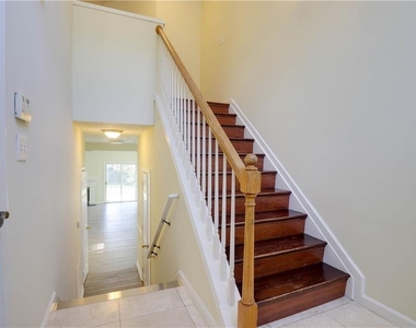 4033 Oak Glenn Drive - Photo Thumbnail 1